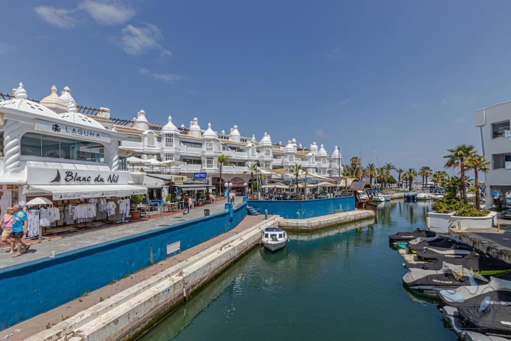 Puerto Marina Luxury 2Bdr Apartment With Sea View Benalmádena Exteriör bild