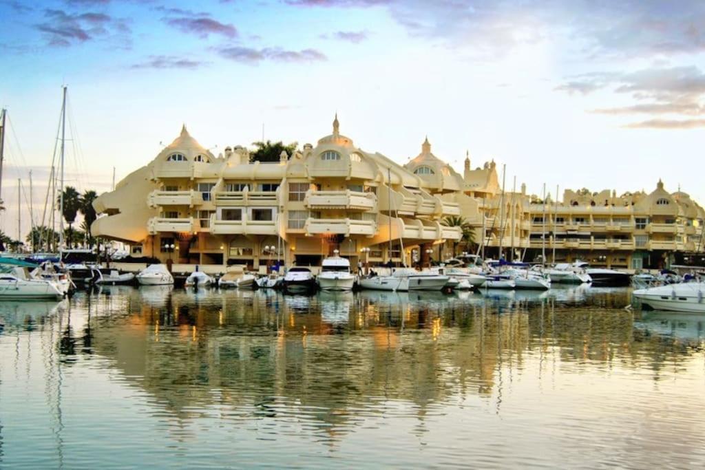Puerto Marina Luxury 2Bdr Apartment With Sea View Benalmádena Exteriör bild
