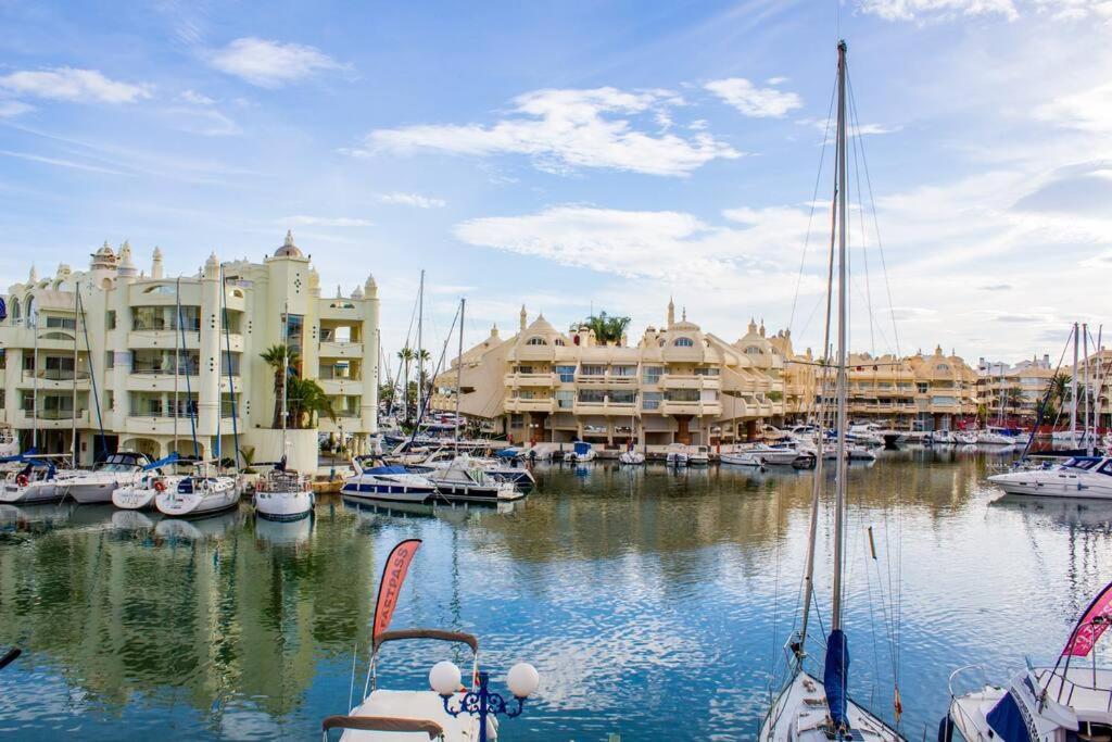 Puerto Marina Luxury 2Bdr Apartment With Sea View Benalmádena Exteriör bild