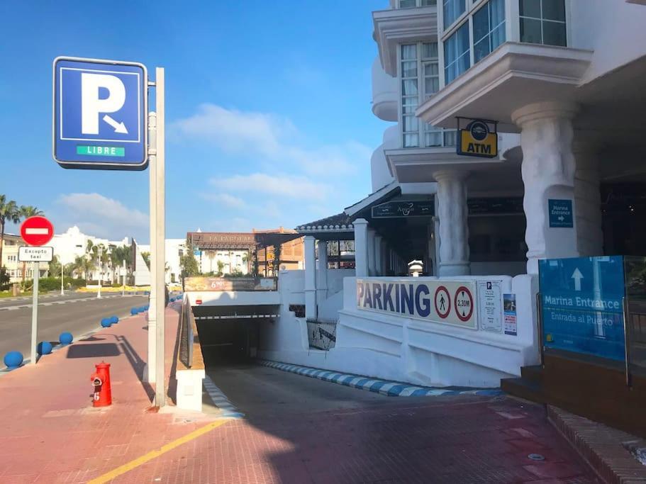 Puerto Marina Luxury 2Bdr Apartment With Sea View Benalmádena Exteriör bild